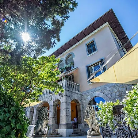 Ariston Οπατία