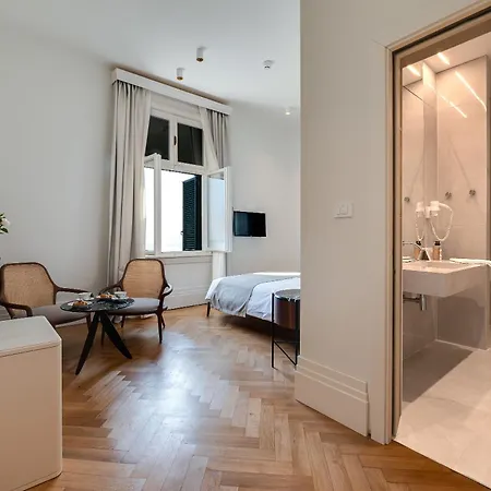 Ariston Отель 3*