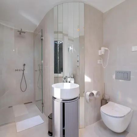 Hotel Ariston 3*